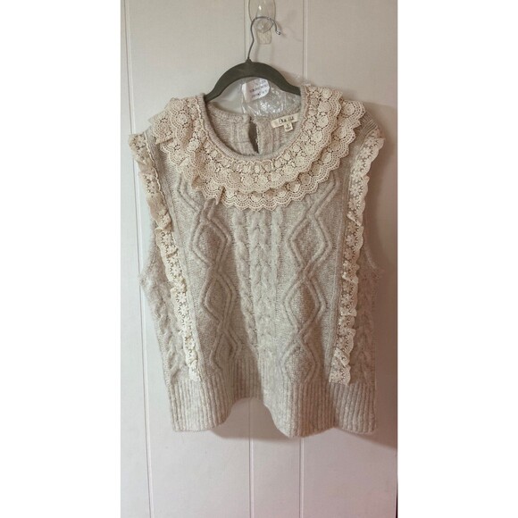 Oli & Hali Tops - OLI & HALI TOP OLI and HALI short sleeve sweater Oli Hali shirt womens small NEW